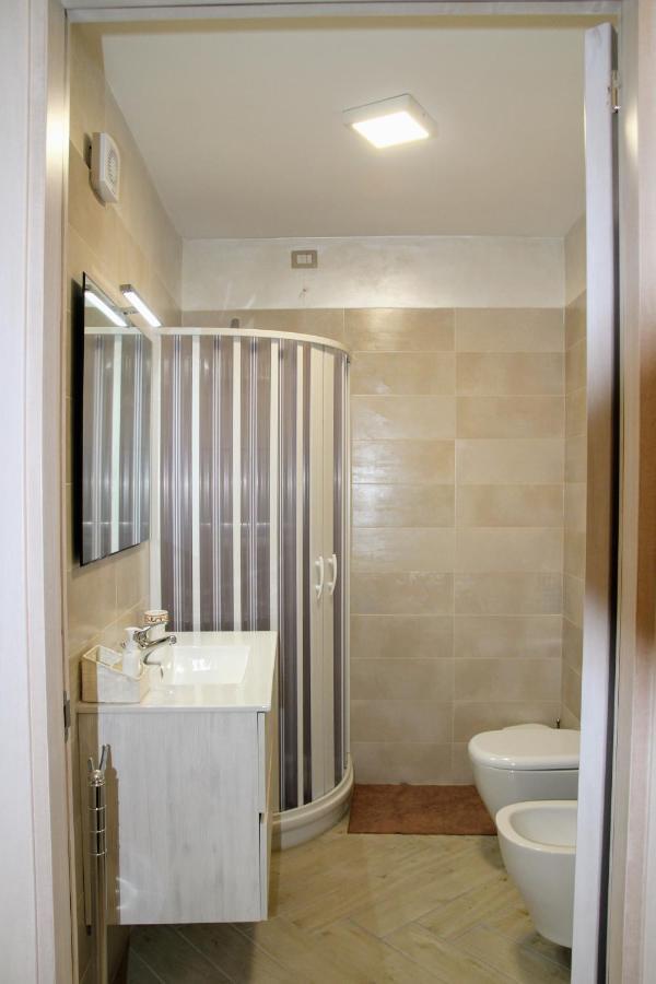 Monte SantʼAngelo Rooms Dimora Arco - Affitti Brevi Italia מראה חיצוני תמונה