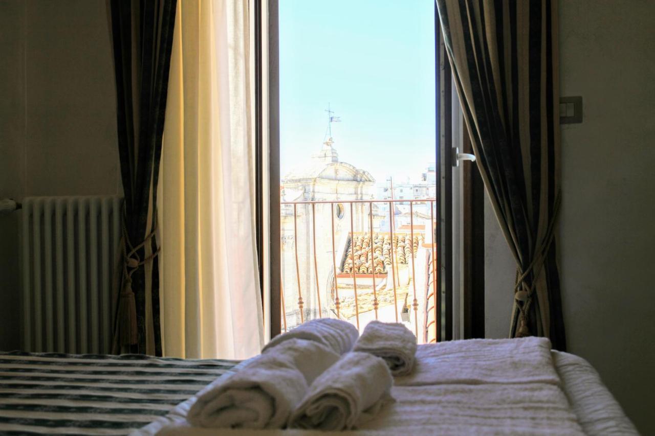 Monte SantʼAngelo Rooms Dimora Arco - Affitti Brevi Italia מראה חיצוני תמונה