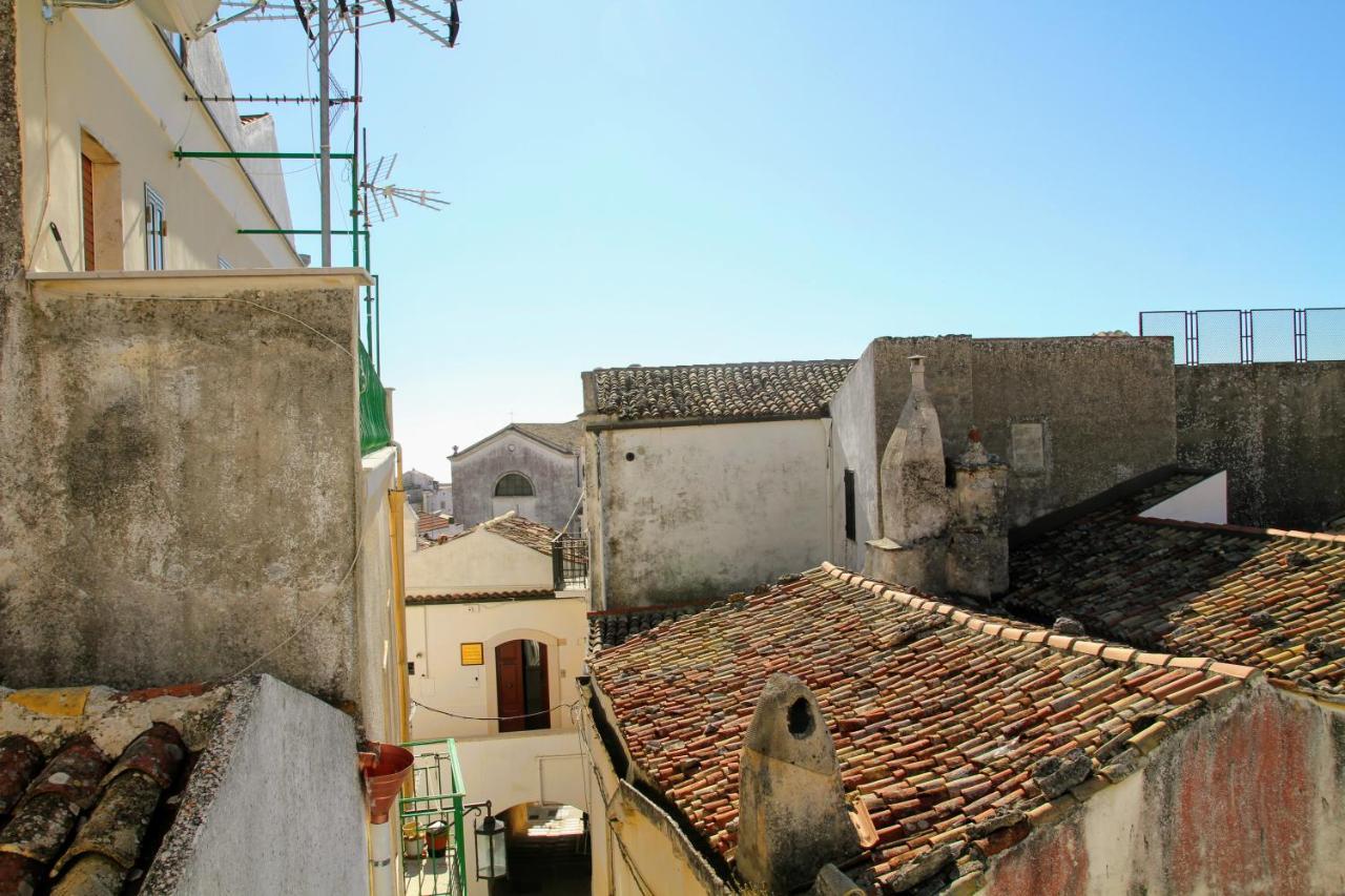 Monte SantʼAngelo Rooms Dimora Arco - Affitti Brevi Italia מראה חיצוני תמונה
